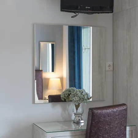 Inn Anais
