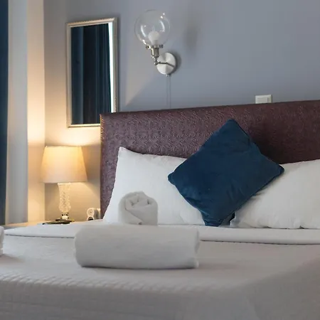 Inn Anais *