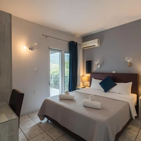 Mini-hôtel Anais - *